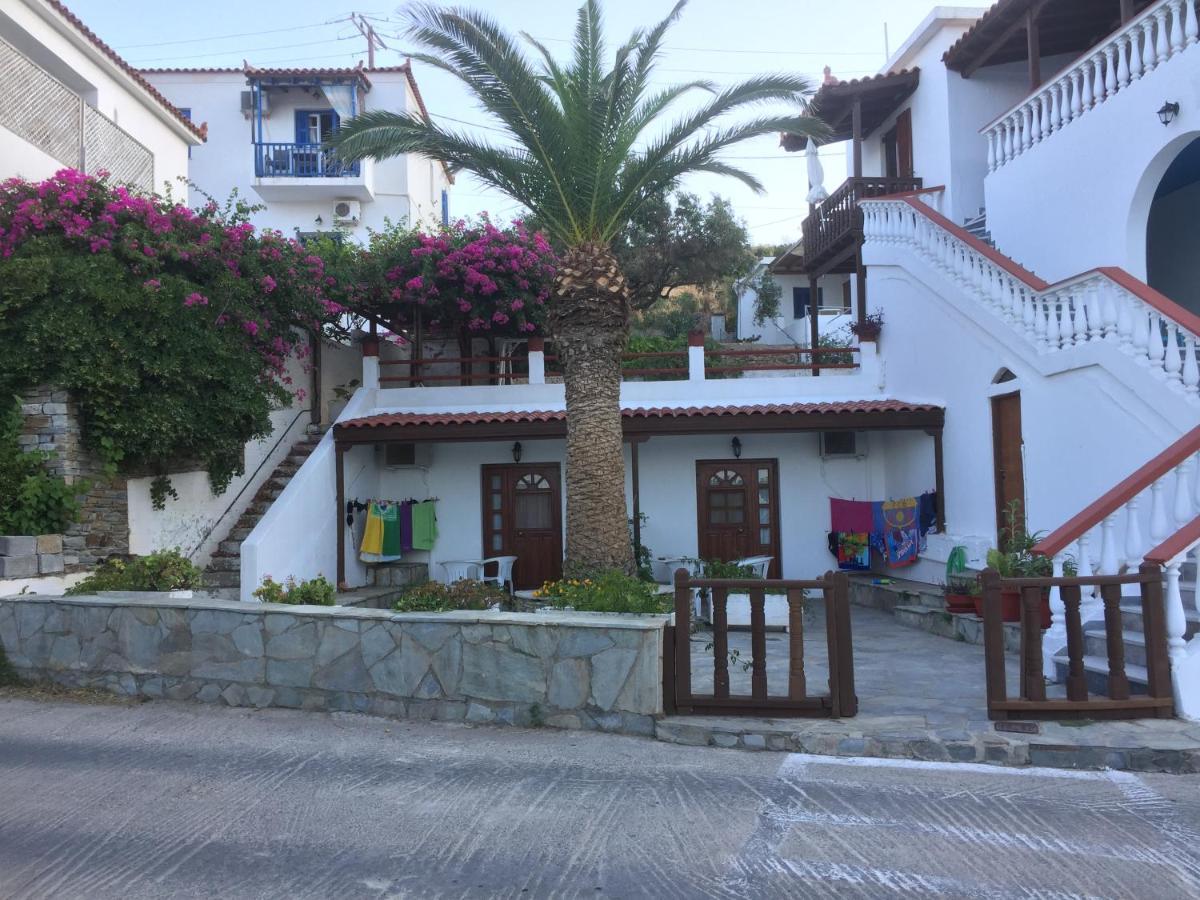Villa Bonatsa Andros Home Batsi  Exterior photo